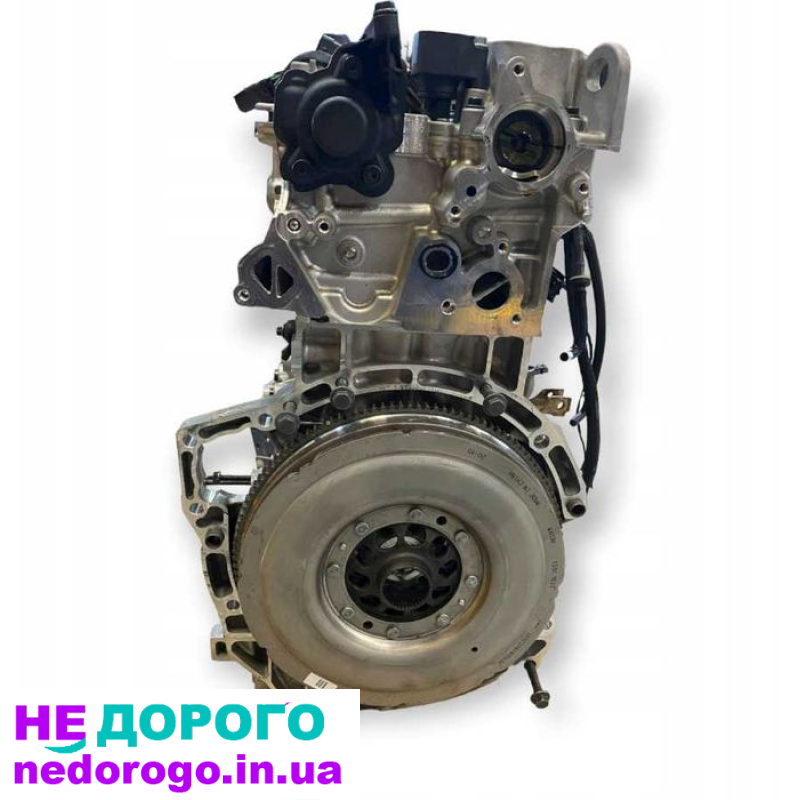 Двигун VOLVO XC40 1,5 B3154T5 Hybrid, 2021 рік, 1,5-літровий бензиновий двигун з електричними компонентами.