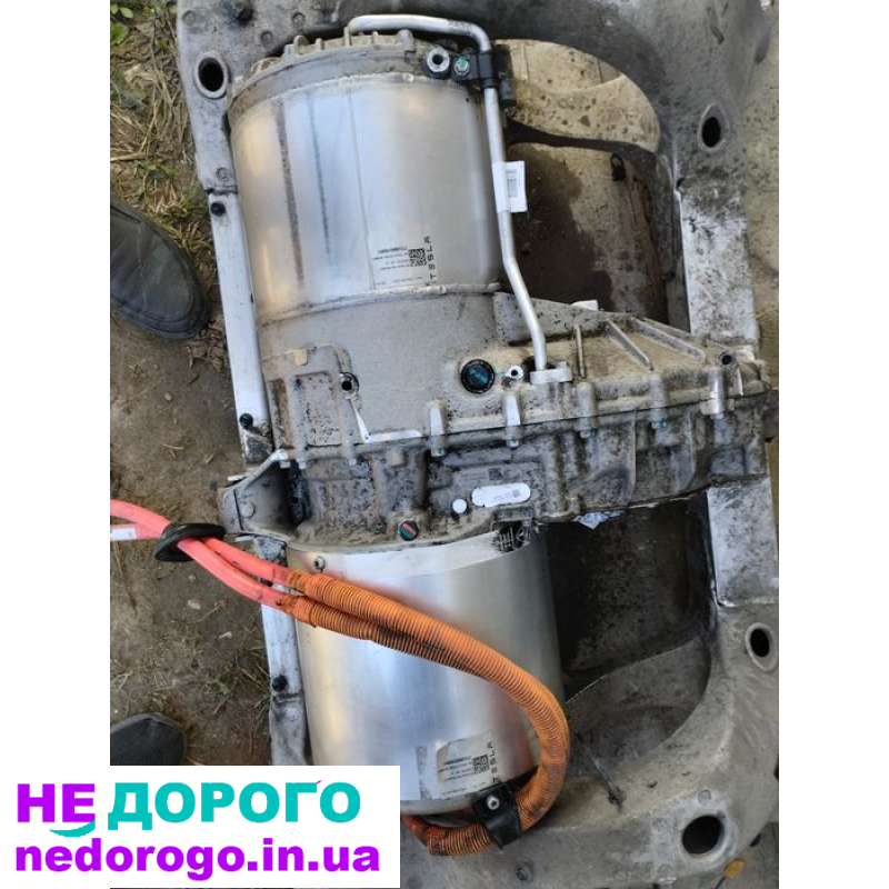 Двигун задній Tesla model S