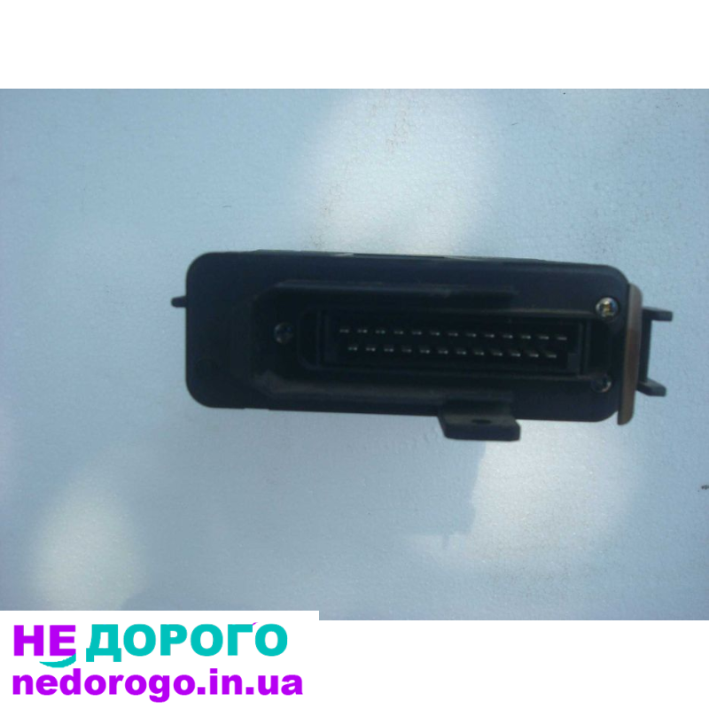 Електронний блок керування Volkswagen Passat B3