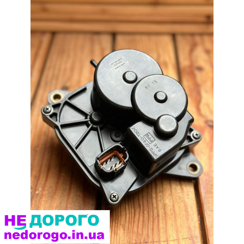 Електропривод роздавальної коробки Nissan Navara d40, 2012 рік, 2.5 л дизель.
