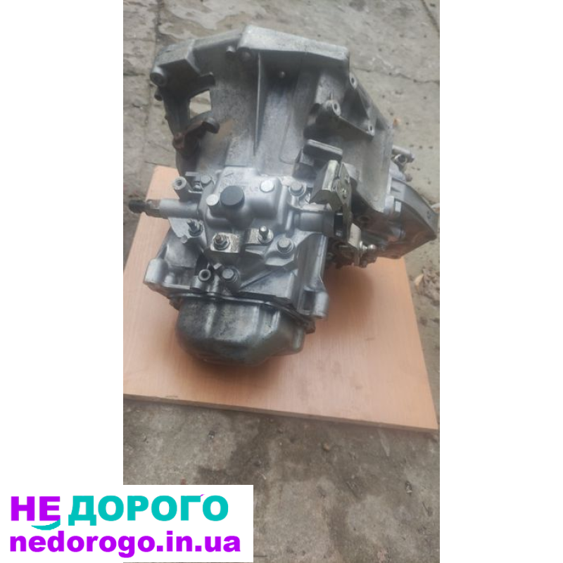 Двигун Fiat Linea 1.4 2012 1.4 бензин. КПП Opel Combo 2015 1.4 бензин.