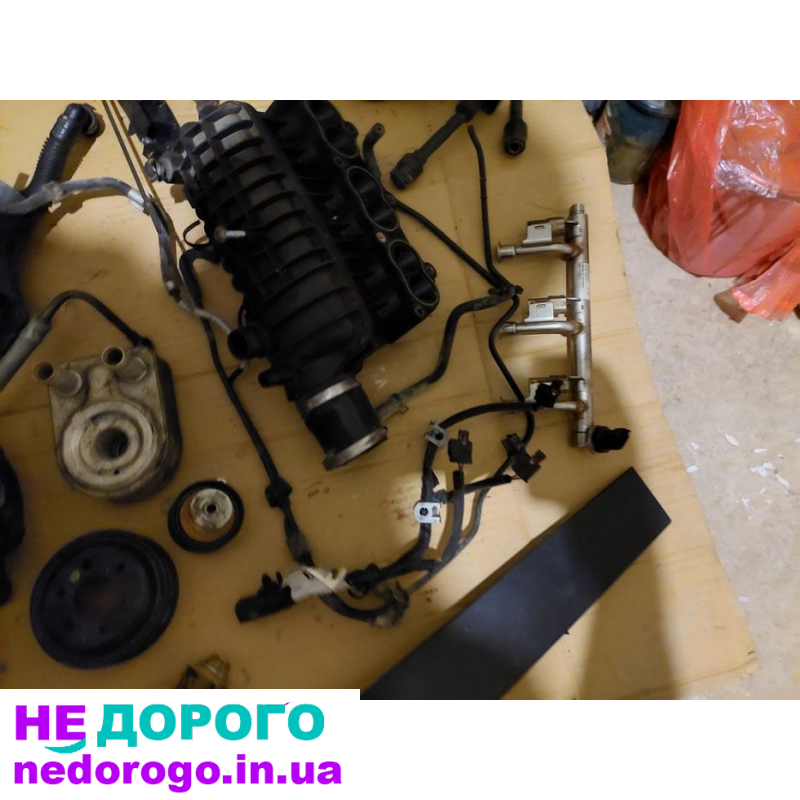 Циліндр головка Ford 1.0 Ecoboost 2012 1.0 бензин. Генератор Ford 1.0 Ecoboost 2013 1.0 бензин. Водяний насос Ford 1.0 Ecoboost 2014 1.0 бензин.