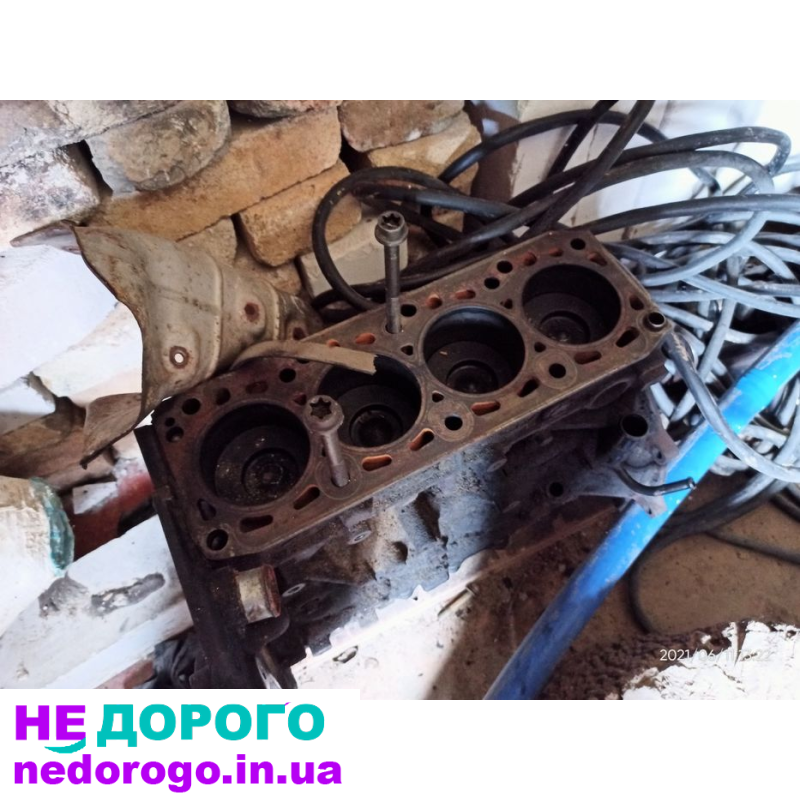 Двигун Ford Connect 1.8 2008р. 1.8 л бензин.