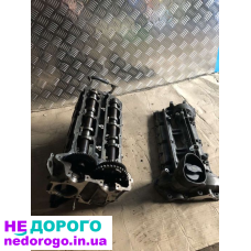 Головка ліва мотора OM642 350CDI, 2012, 3.0 л дизель. Головка права мотора OM642 350CDI, 2012, 3.0 л дизель.