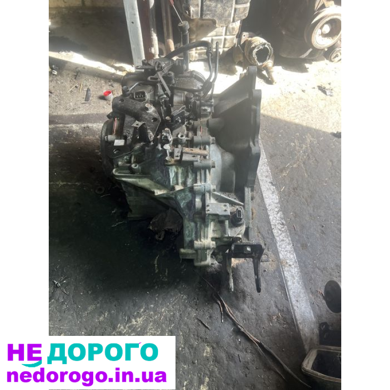 Hyundai Coupe 2.7 G6BA, 2002, автомат, бензин, коробка передач.