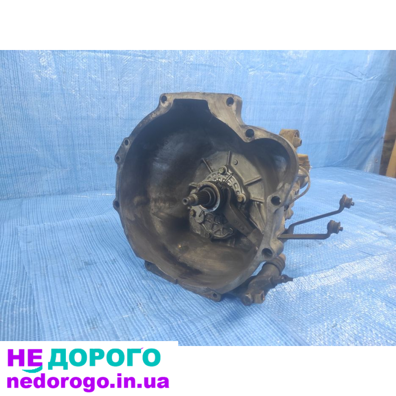 Коробка передач Hyundai H100 H200 2.5 d, 2000 рік, дизель, 5-ступінчаста.