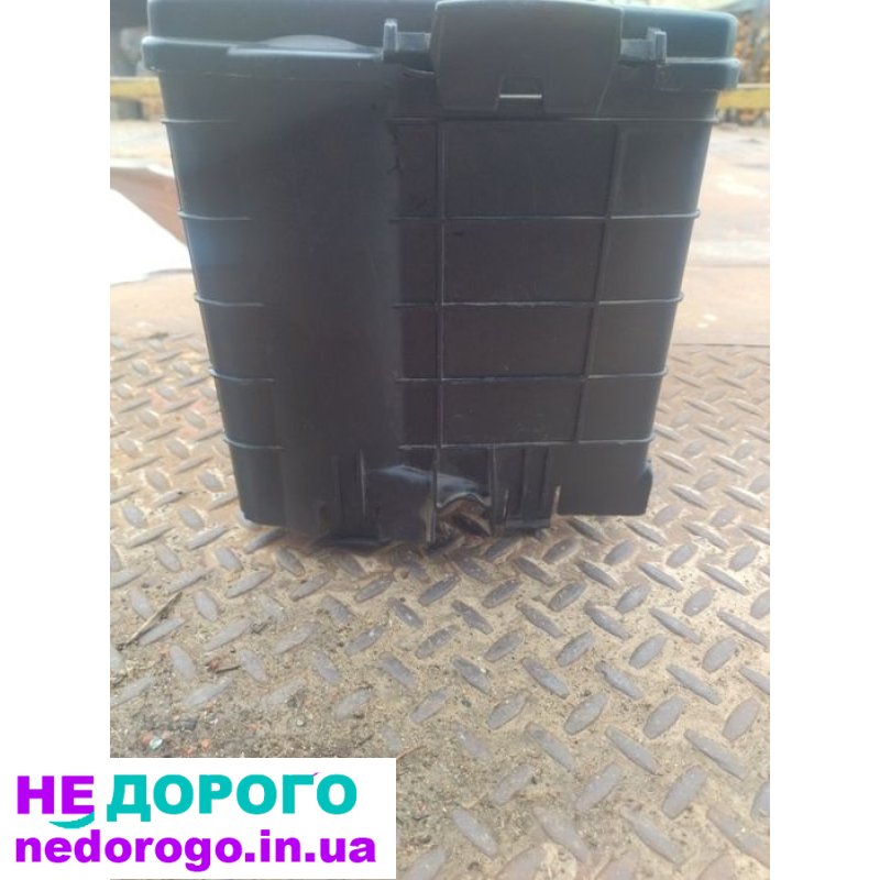 Коробка АКБ Volkswagen Caddy