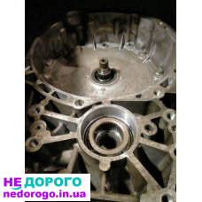 Коробка автомат Mitsubishi Outlander XL 2.4л 2010р укр. Назва агрегату: Коробка автомат, модель: Outlander XL, рік випуску: 2010, об'єм двигуна: 2.4л, паливо: бензин.