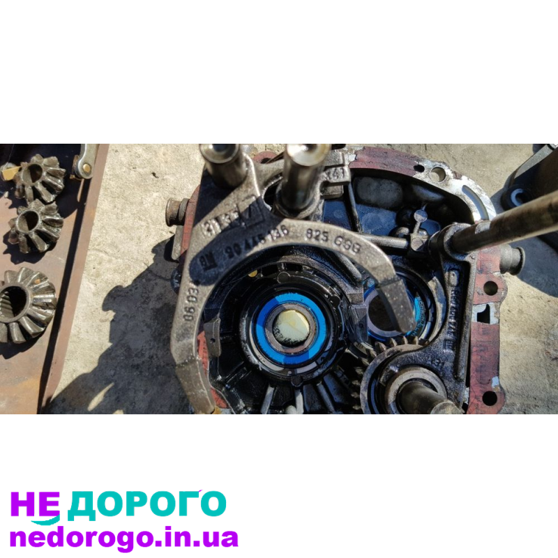 Коробка передач Opel F17 для Opel Astra H 2004 1.6 бензин.