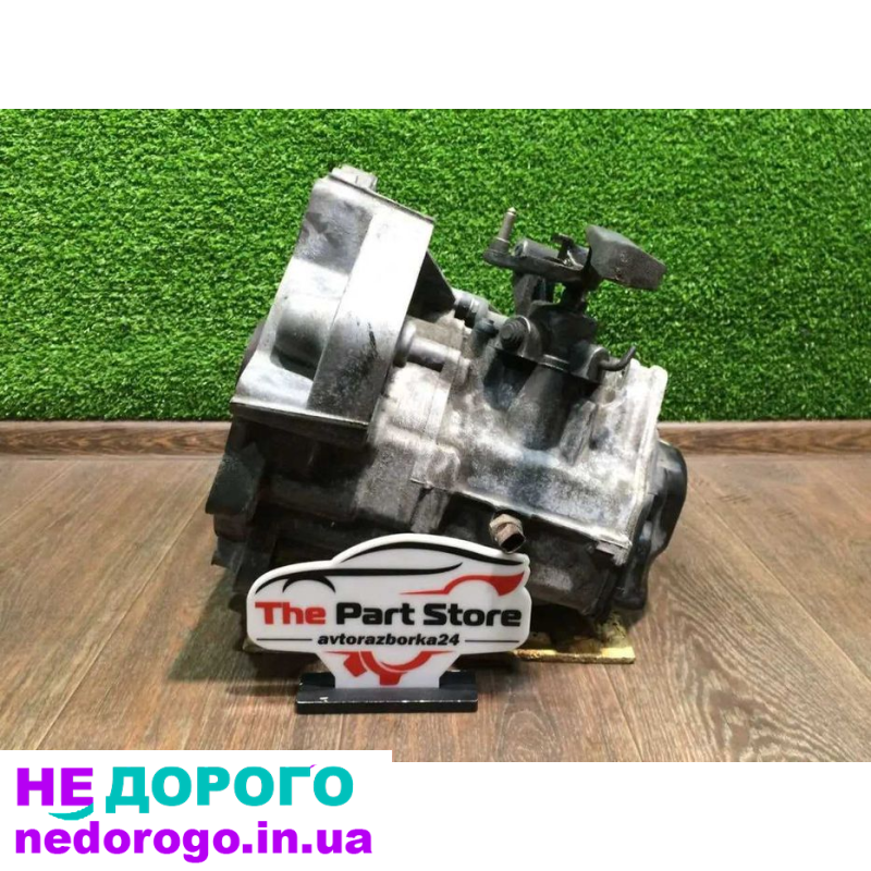 Коробка КПП 1.2 HTP LNR механика 02T301103 Шкода Фольксваген Ауди