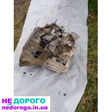 Коробка передач. Куліса з рульовою рейкою. Відомості: агрегат, модель, рік, об'єм двигуна, тип палива.