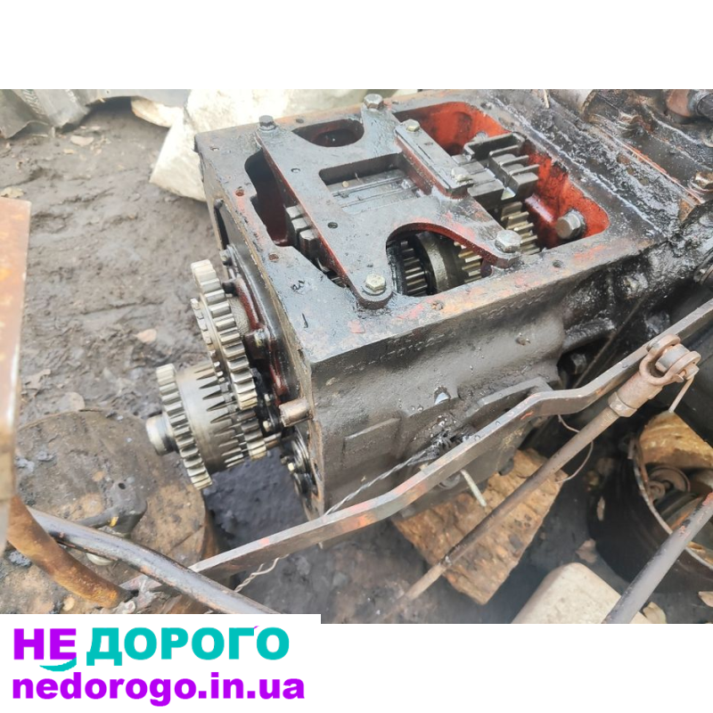 Коробка МТЗ 82/80/892: двигун 80 к.с., дизель, 1982 р. Відмінний стан, готова до використання.