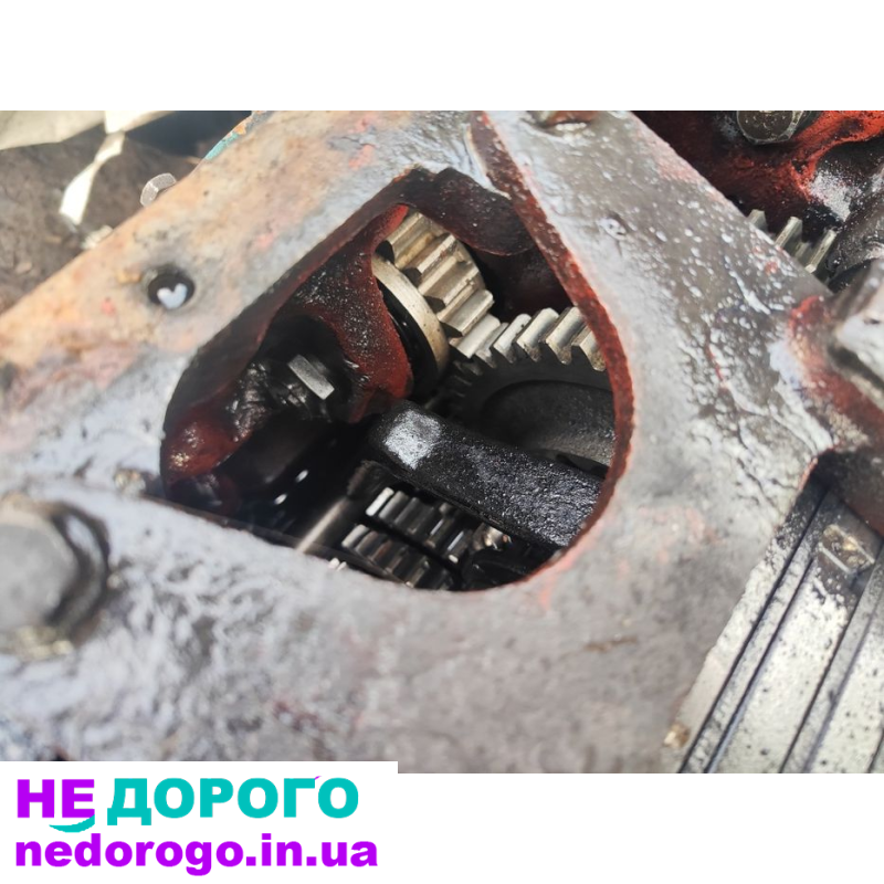Коробка МТЗ 82/80/892: двигун 80 к.с., дизель, 1982 р. Відмінний стан, готова до використання.
