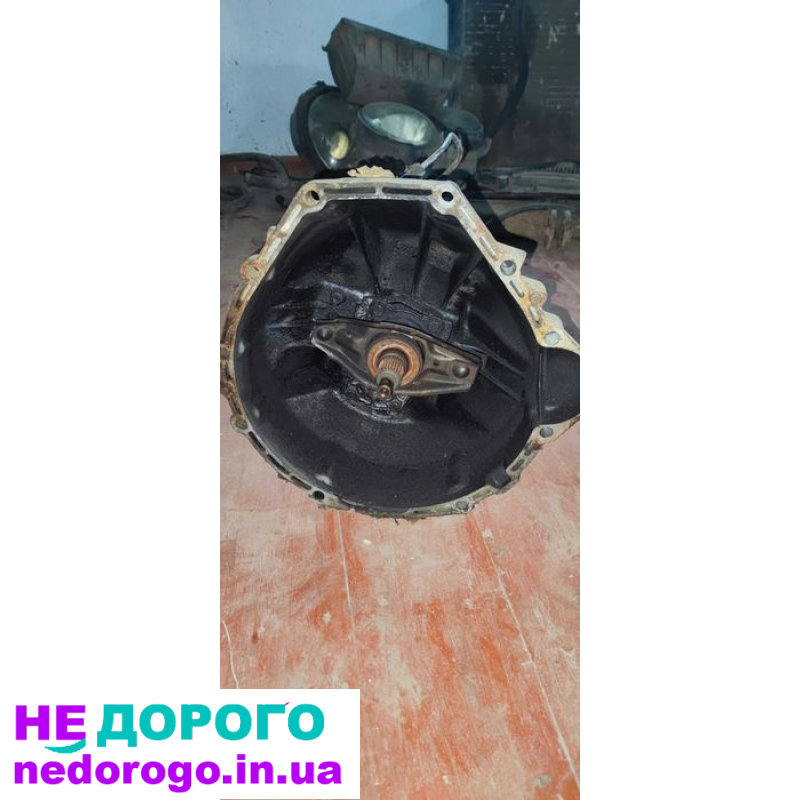 Коробка передач Mercedes 210, механіка 5 ступенів, 1998 рік, 2.2 л, дизель.