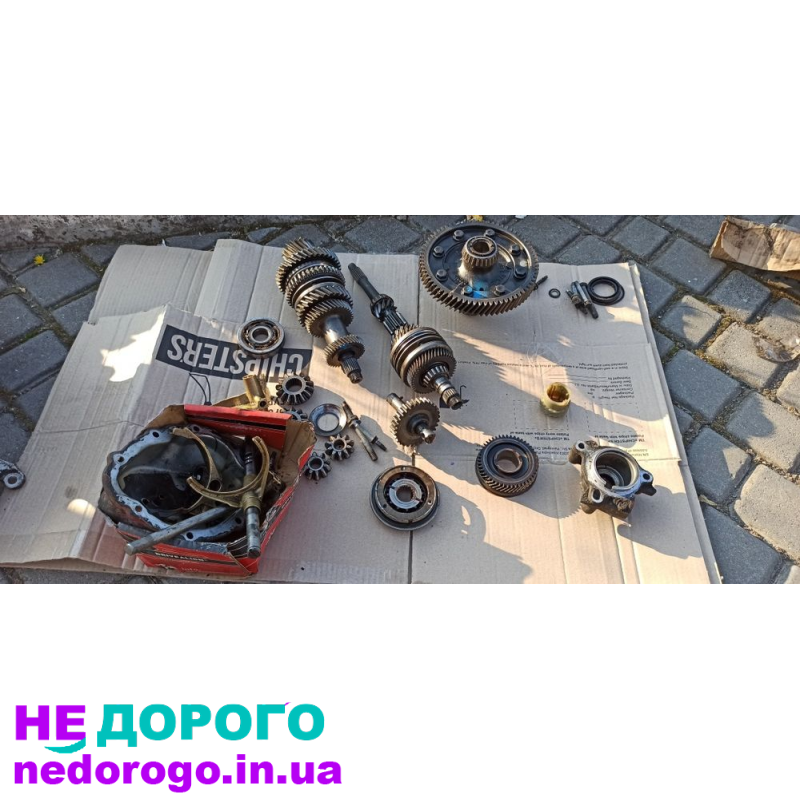 Коробка на запчастини Пежо партньор 2.0 дизель Hdi 2005.р