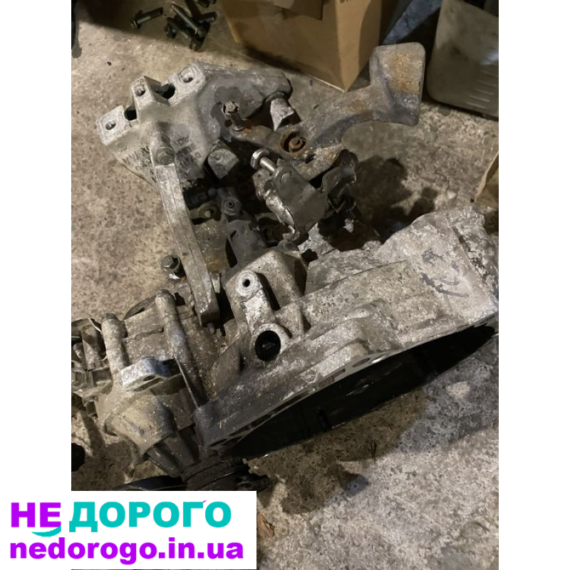 Коробка передач 2.0 FSI BLX BLY АВТОРОЗБОРКА Фольцваген Тауран Кадді