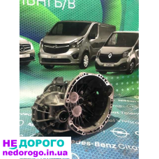 Коробка передач 320106997R PF6 068 для Рено Трафік 2.0dci та Опель Віваро, випущена у 2006 році, з об'ємом двигуна 2.0 літра на дизельному паливі.