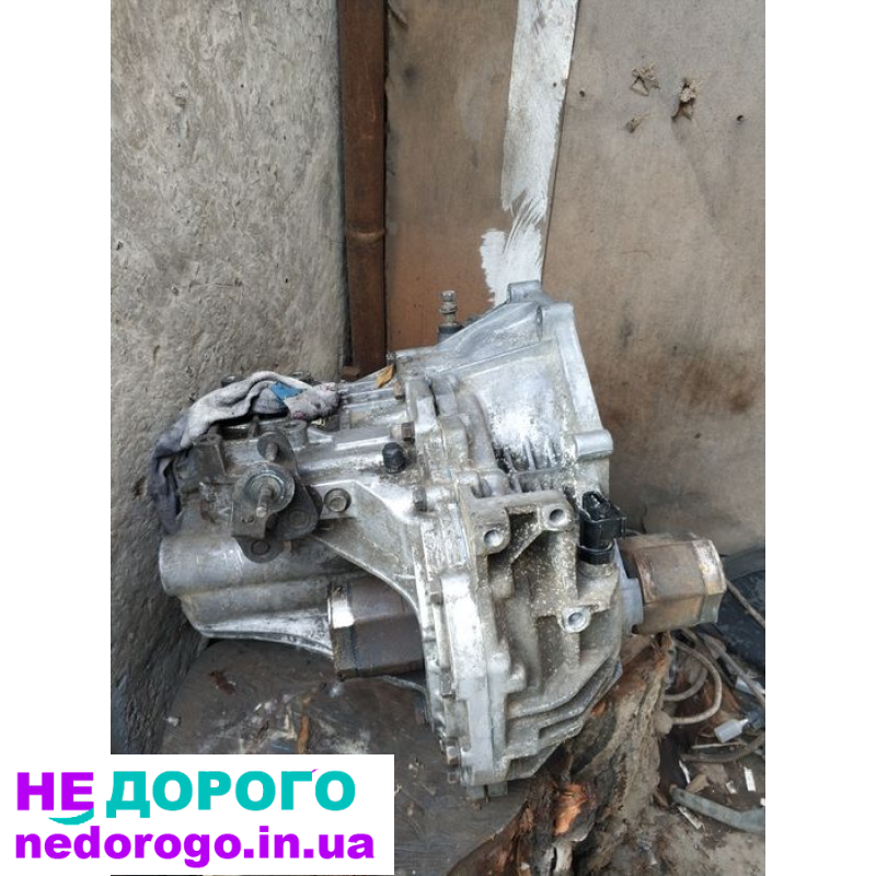 Коробка передач 5-ступенева на Hyundai Sonata 2000, 2.0 л, бензин.