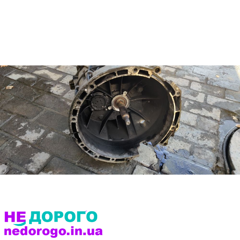 Коробка передач Ford Transit 2016: 6-ступенева, MT-82, 2.2L дизель.