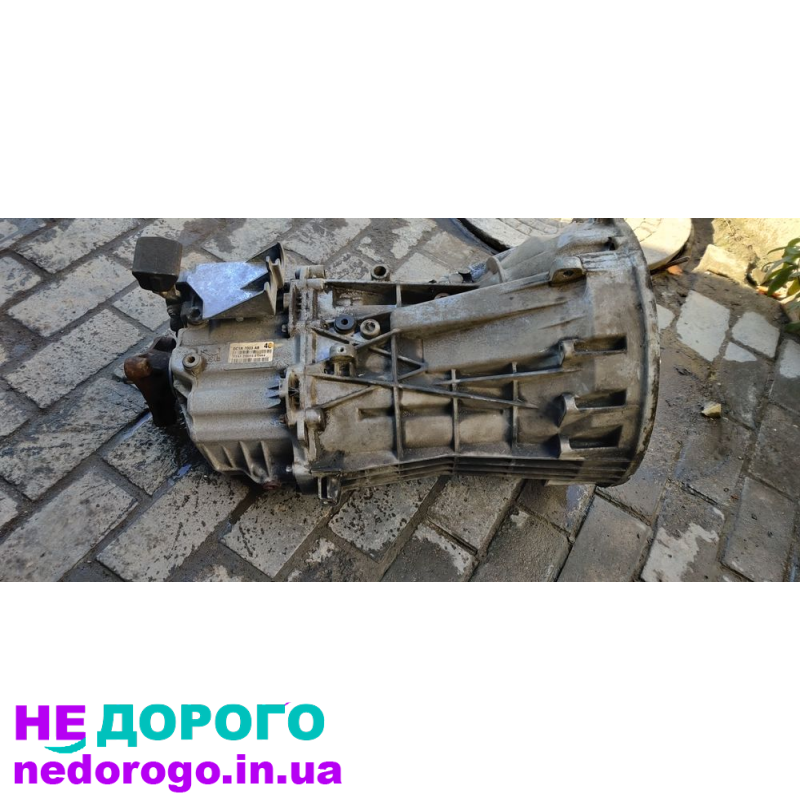 Коробка передач Ford Transit 2016: 6-ступенева, MT-82, 2.2L дизель.