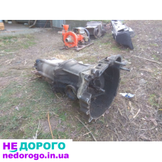 Коробка передач. Агрегат: ZF 8HP70. Модель: 8-ступенева автоматична. Рік випуску: 2015. Об'єм двигуна: 3.0 літра. Паливо: бензин.