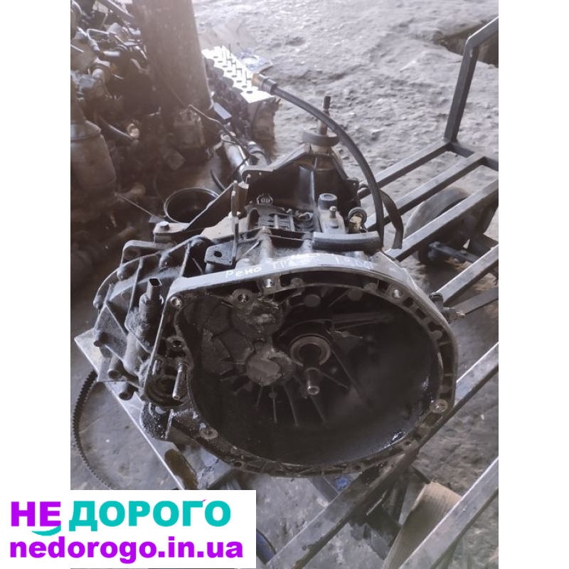 Коробка передач КПП 5-ступ Renault Trafic 1.9 DCI 2001-2014 8200065326