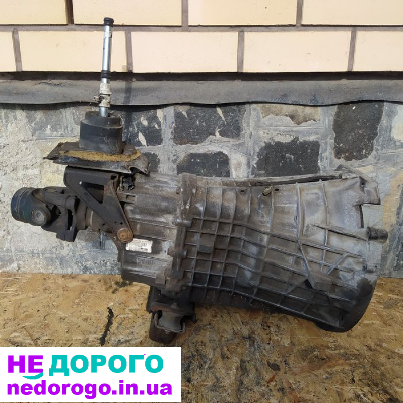 Коробка передач (КПП) Ford Transit 2.4TDCI TDDI DI 2000-2006р.в. - надійний агрегат для вантажівок з об'ємом двигуна 2.4 літра.