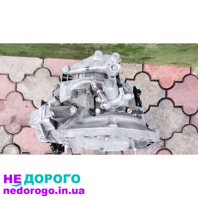 Коробка передач Opel Astra 1.9cdti 2005 1.9 л дизель.