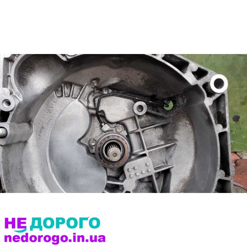 Коробка передач Opel Astra 1.9cdti 2005 1.9 л дизель.