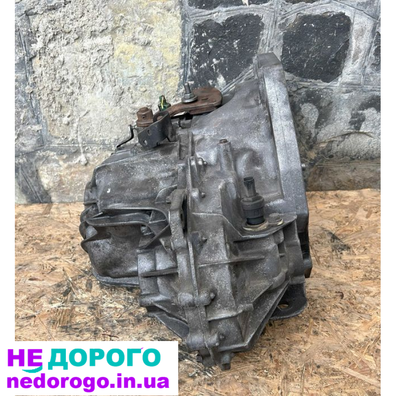 Коробка передач Renault Master 2.5dCi | Opel Movano 2.5DTi: Назва: КПП, модель: Renault Master/Opel Movano, рік випуску: - , об'єм двигуна: 2.5 л, паливо: дизель.