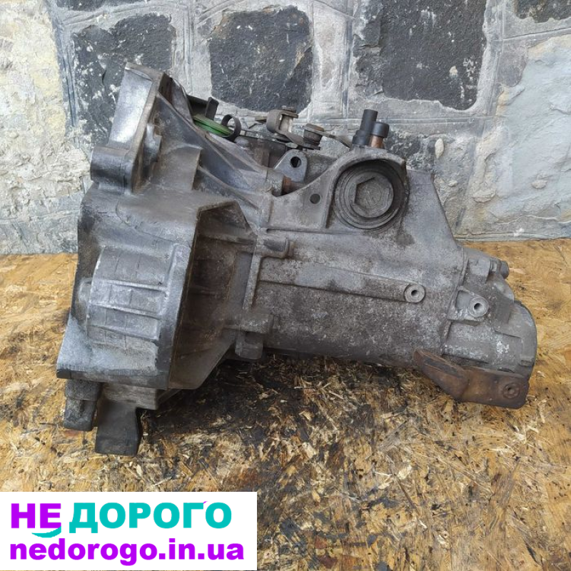 Коробка передач (КПП) Skoda Octavia 1.4-1.6 1997-2010р. (DLP)