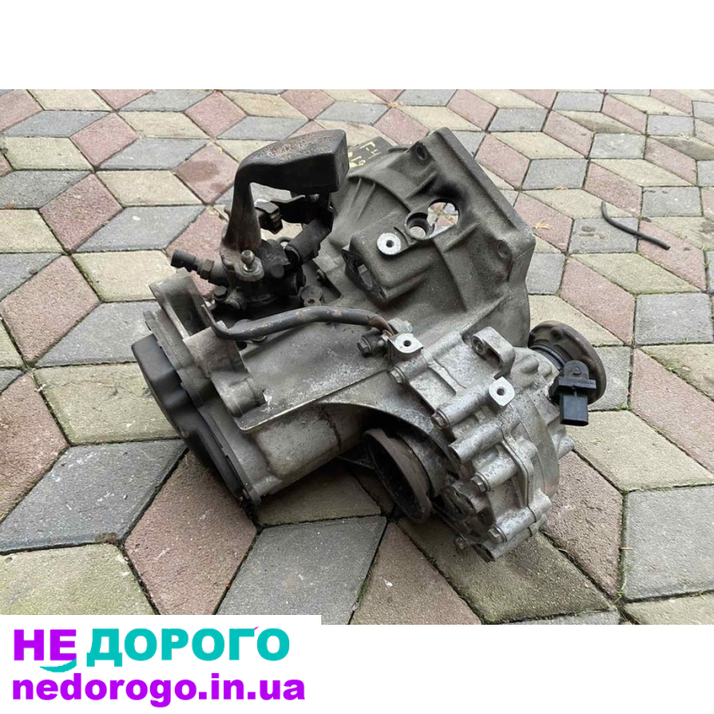 Коробка передач КПП VW Golf 4 2001 1.6 бензин Golf 5 2005 1.9 дизель Passat B6 2007 2.0 бензин B7 2010 1.8 турбо Jetta 5 2006 1.4 бензин Caddy 2008 1.6 дизель Bora 2004 2.0 бензин.
