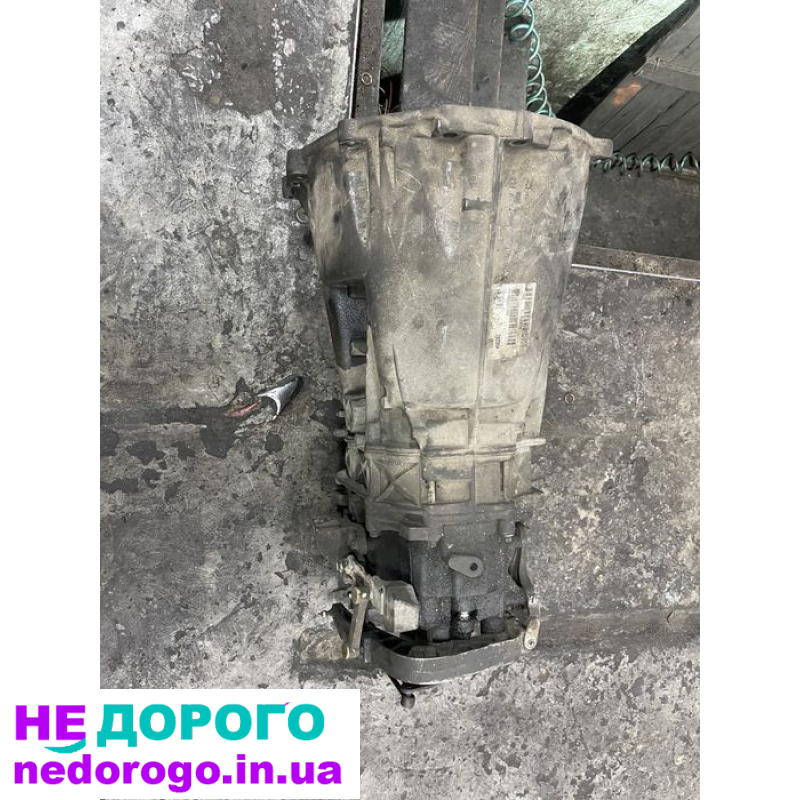 Коробка передач Volkswagen Crafter 2.5 TDI 2015 2.5 л дизель.