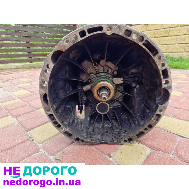 Коробка передач механічна ОМ651, 316, 2014, 2.2 л дизель.