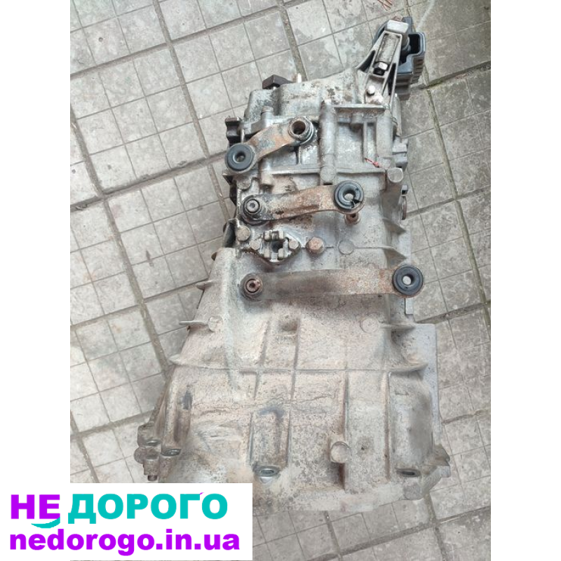 Коробка передач Mercedes W202 C 220 механічна, 1996 рік, 2.2 л бензин.