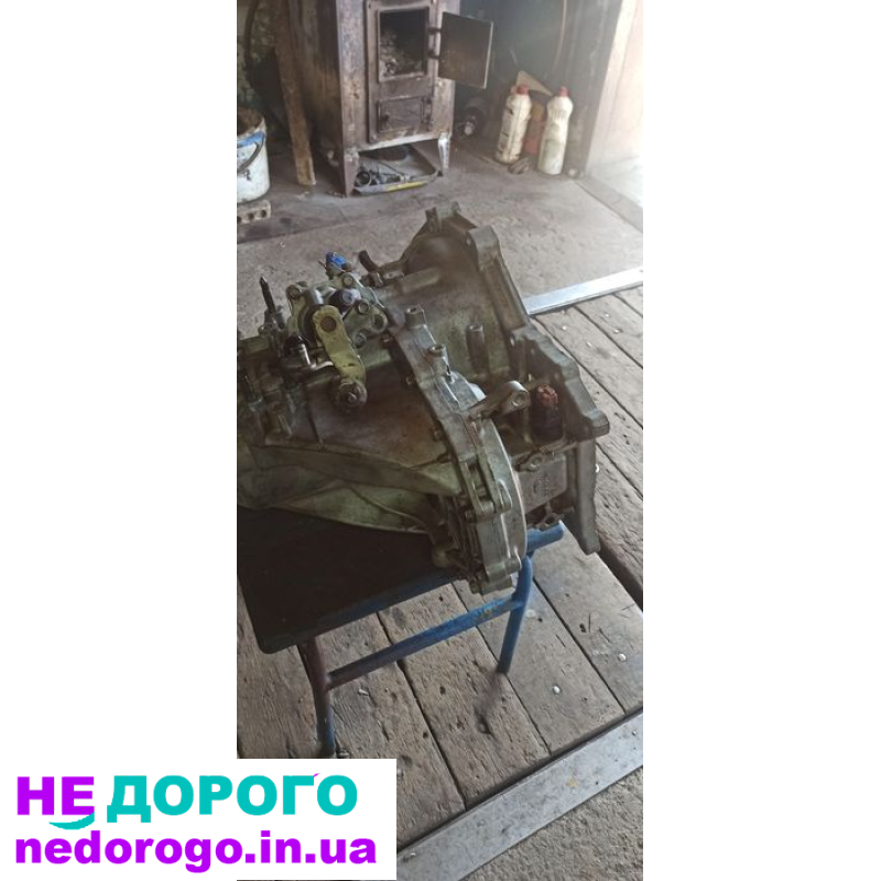 Коробка передач Mitsubishi Outlander 2006 4*4: рік випуску, об'єм двигуна, паливо - українською.