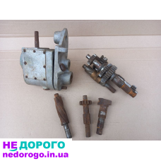 Коробка передач ІЖ-7, 1980, 300 см3, бензин. Коробка передач ІЖ-8, 1985, 350 см3, бензин. Коробка передач ІЖ-9, 1990, 400 см3, бензин.