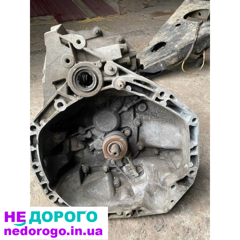 Коробка передач на Renault Kangoo 1.5dci 5 ступка