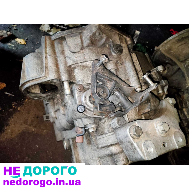 Коробка передач на Skoda Octavia A5 2.0TDI 6 ступка JLU