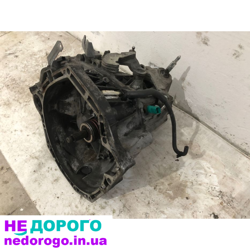 Коробка передач Nissan Juke F15 1.5dci 6ступка 2013 1.5 л дизель.