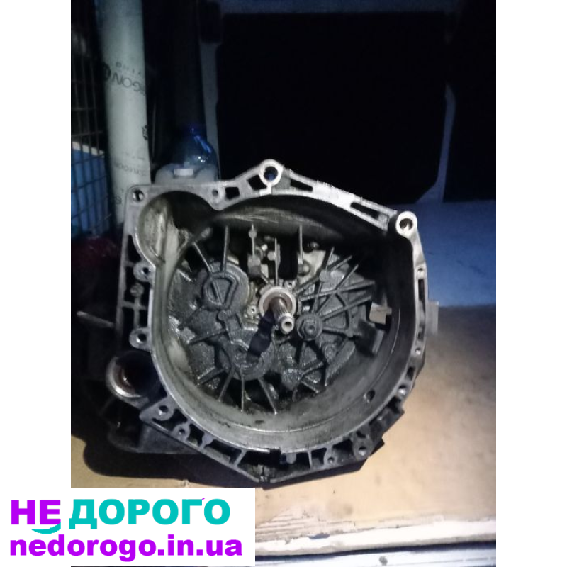 Коробка передач Opel Movano Renault Master 2000р. 5-ступенева, механічна, 2.5 л дизель.