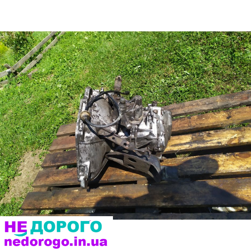 Коробка передач Opel Vectra A 1.8 F18 5 ступка, 1990 рік, бензиновий двигун.