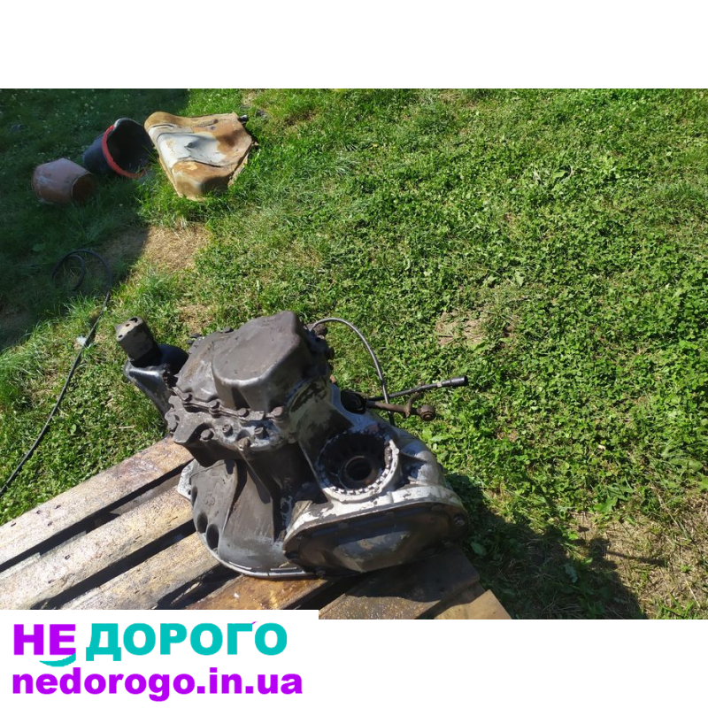 Коробка передач Opel Vectra A 1.8 F18 5 ступка, 1990 рік, бензиновий двигун.