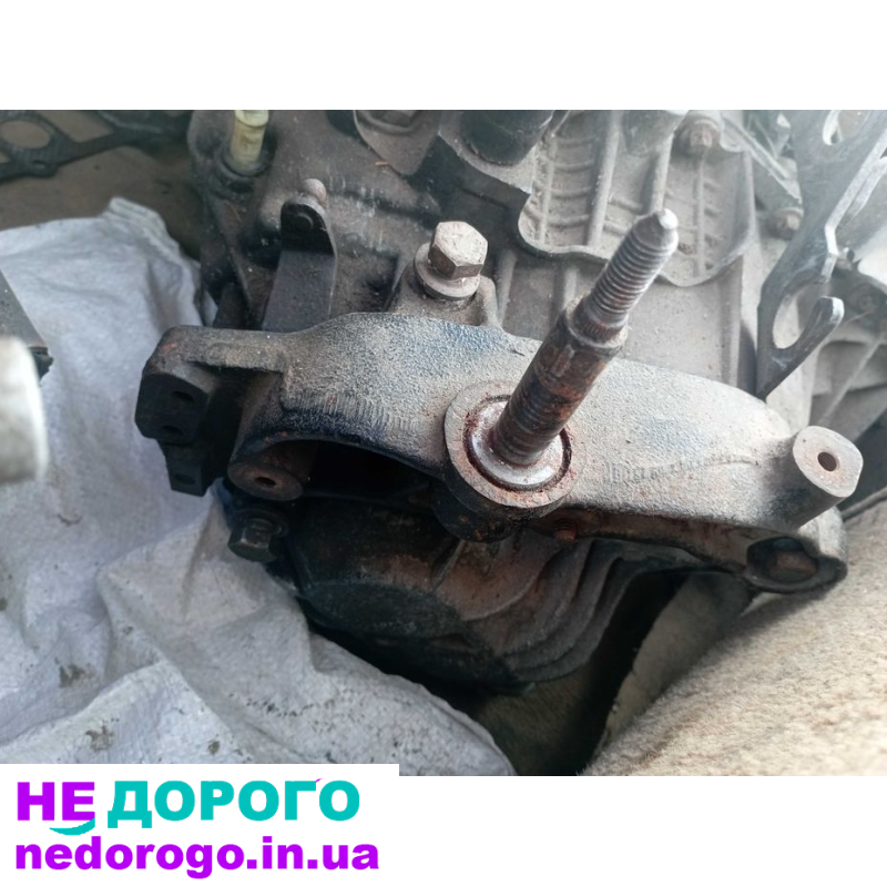 Коробка передач Opel Vivaro 1.9 дизель після ремонту, 2005 рік, об'єм двигуна 1.9 літра, паливо - дизель.