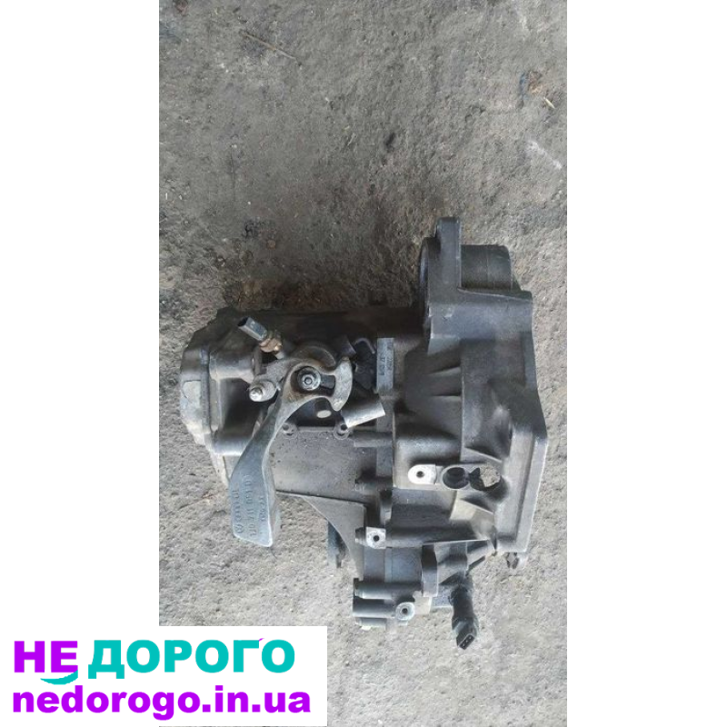 Коробка передач Passat B4, 1991 рік, 1.8 л двигун бензин.