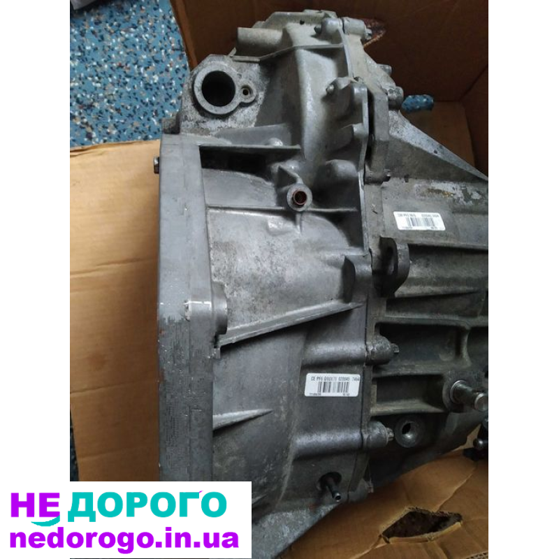 Коробка передач  Renault Master 2.5 8200460604 CMPF6. 2009рік