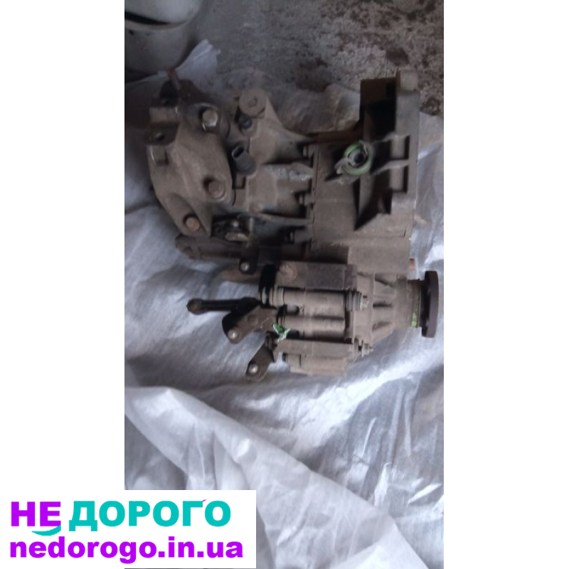 Коробка передач шкода Тур  в зборі