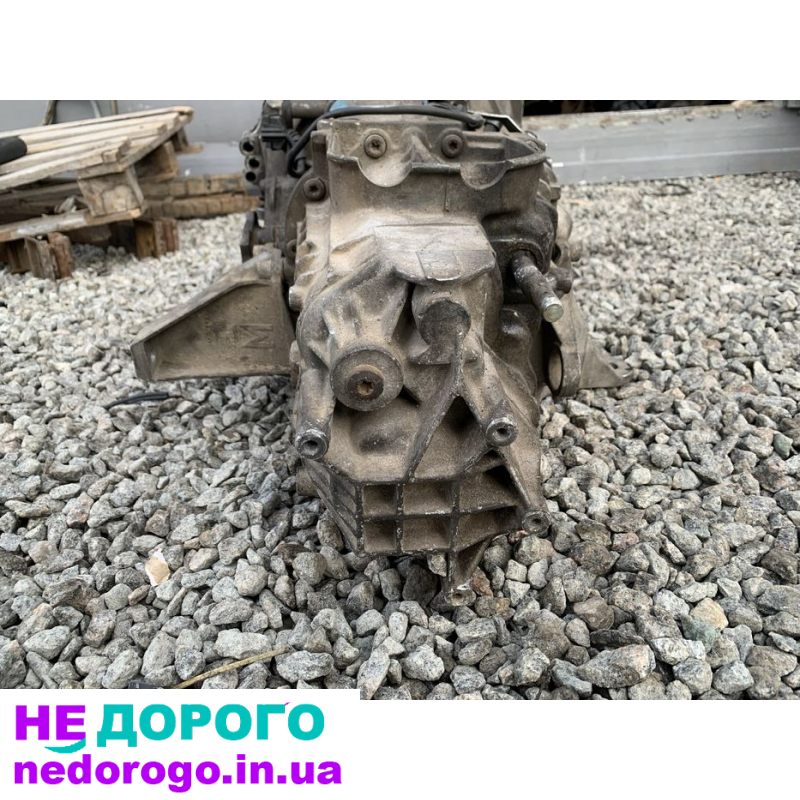 Коробка переключения передач Audi A4 B5, Passat B5 1.9 TDI 012 301 103