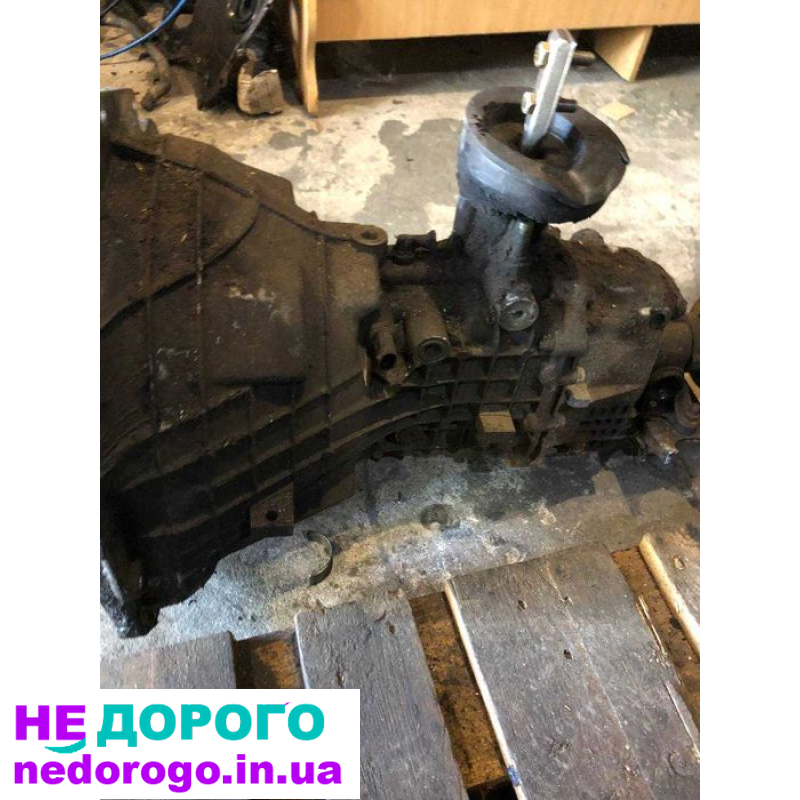 Коробка передач для Форд Транзит 2.5 D, 1998 рік, дизель, 2.5 л. объем двигуна. Київ, Україна.