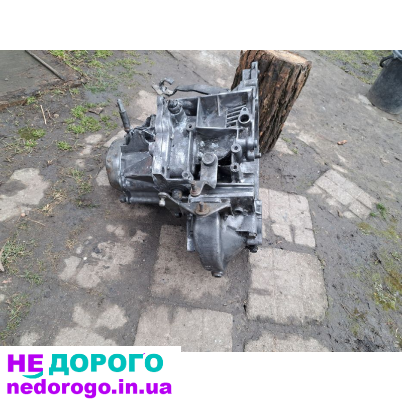 Коробка пежо 405 605 в доброму стані